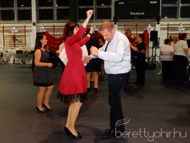 Lisztérzékenyek jótékonysági bálja 52